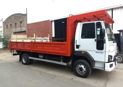 CARROCERÍA BARANDAS VOLCABLES